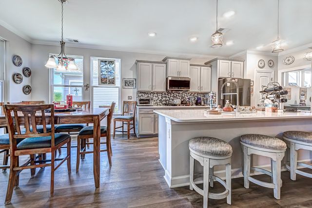 5005 Sundrop Ln., Little River, SC 29566