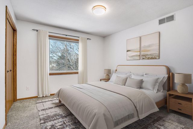 15357 Village Woods Drive, Eden Prairie, MN 55347