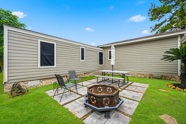 7241 Glen Falls Street, Houston, TX 77049