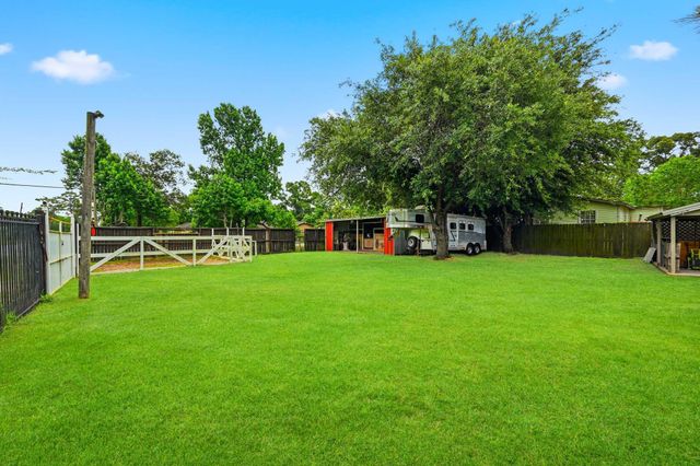 7241 Glen Falls Street, Houston, TX 77049