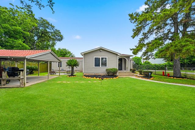 7241 Glen Falls Street, Houston, TX 77049