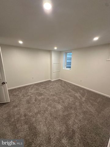 47 MARLBOROUGH CT, New Castle, DE 19720