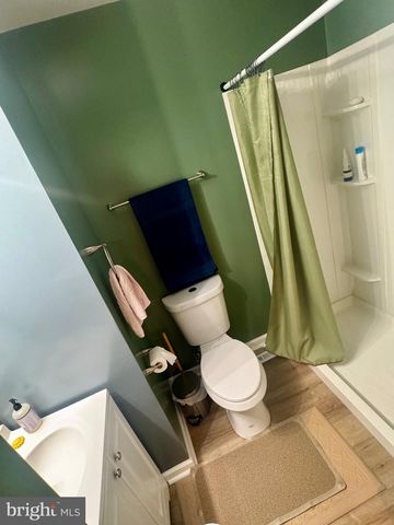 47 MARLBOROUGH CT, New Castle, DE 19720