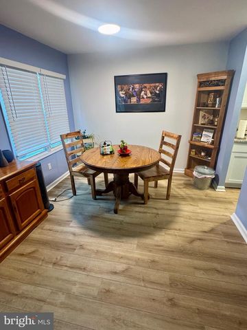 47 MARLBOROUGH CT, New Castle, DE 19720