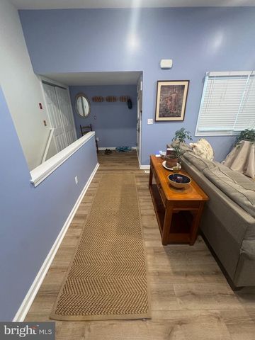 47 MARLBOROUGH CT, New Castle, DE 19720