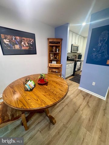 47 MARLBOROUGH CT, New Castle, DE 19720