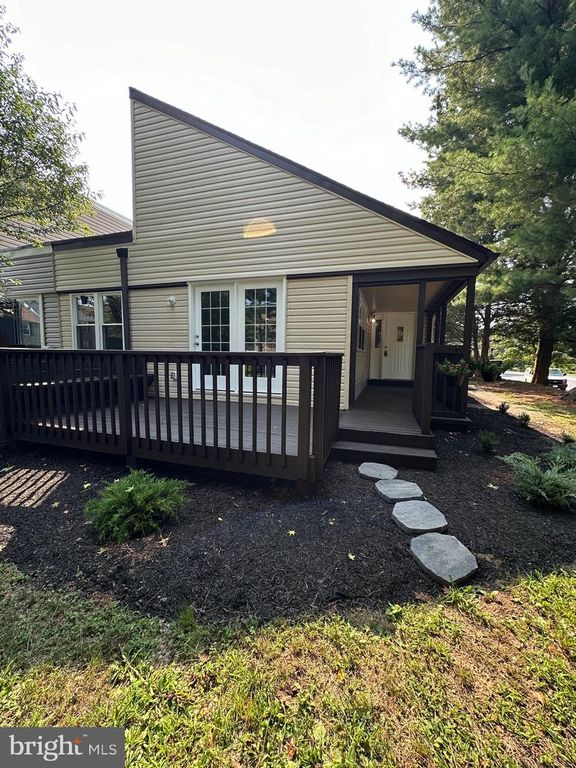 47 MARLBOROUGH CT, New Castle, DE 19720
