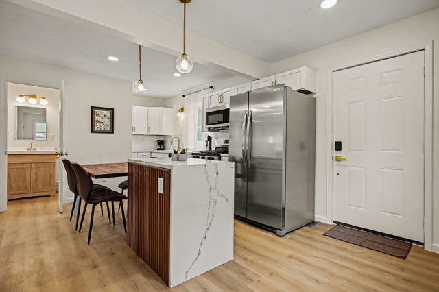 1237 Cedar Street, South Bend, IN 46617