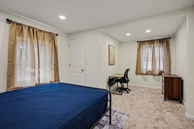 1237 Cedar Street, South Bend, IN 46617