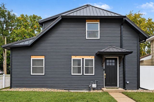 1237 Cedar Street, South Bend, IN 46617