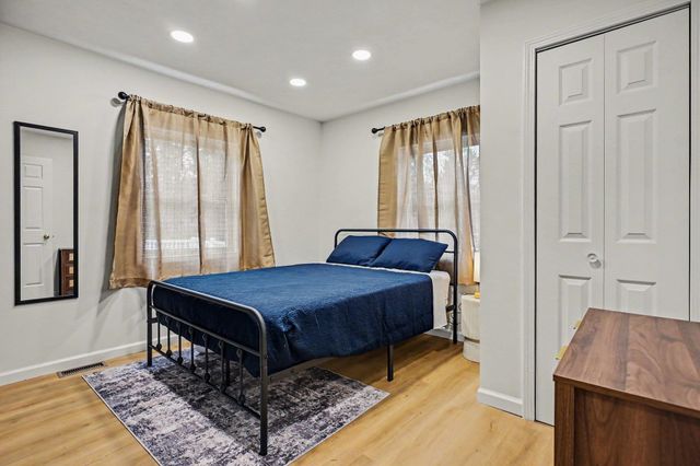 1237 Cedar Street, South Bend, IN 46617