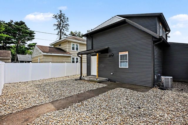 1237 Cedar Street, South Bend, IN 46617
