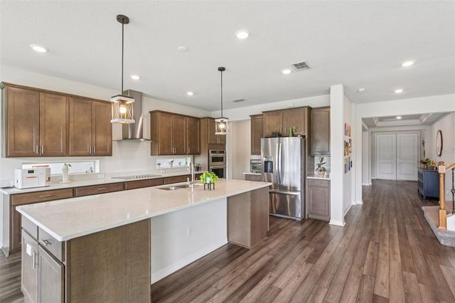 11032 SUNDRIFT DRIVE, Tampa, FL 33647