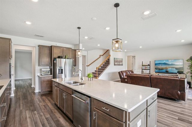 11032 SUNDRIFT DRIVE, Tampa, FL 33647