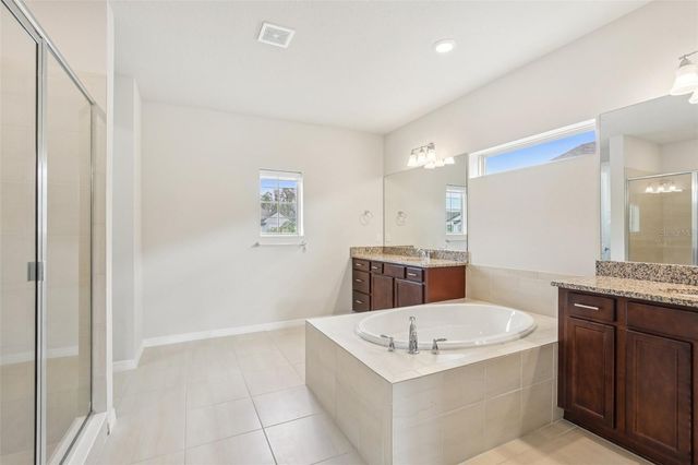 11032 SUNDRIFT DRIVE, Tampa, FL 33647