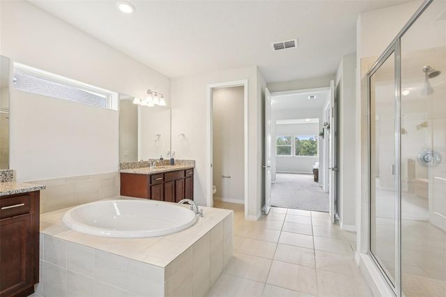 11032 SUNDRIFT DRIVE, Tampa, FL 33647