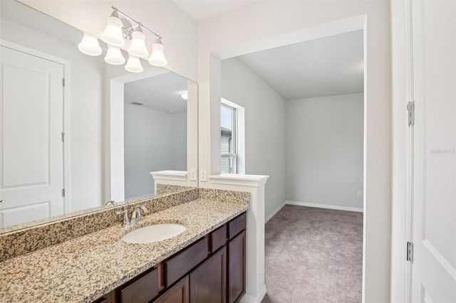 11032 SUNDRIFT DRIVE, Tampa, FL 33647