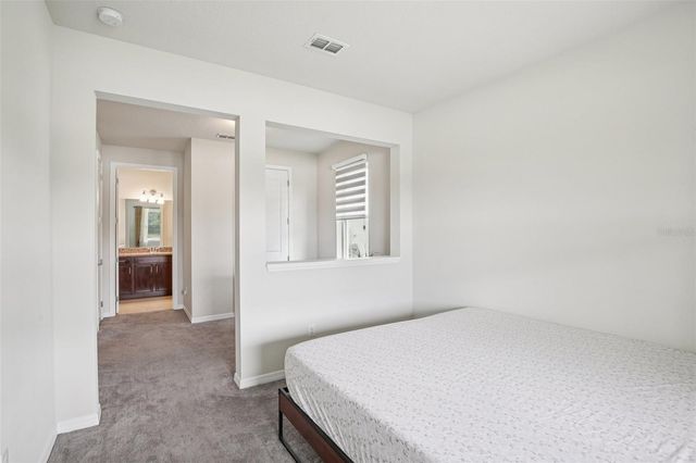 11032 SUNDRIFT DRIVE, Tampa, FL 33647