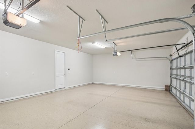 11032 SUNDRIFT DRIVE, Tampa, FL 33647