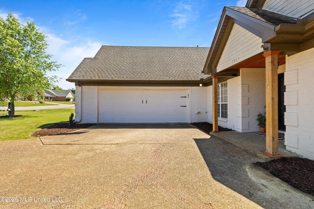 1963 Thomas Street, Horn Lake, MS 38637