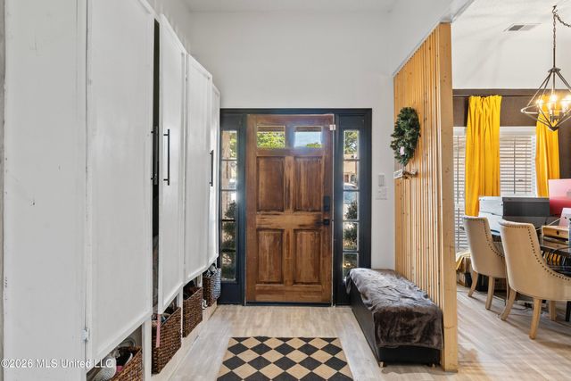 1963 Thomas Street, Horn Lake, MS 38637
