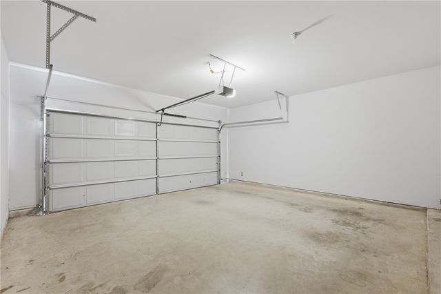 988 Rice Drive, Bryan, TX 77803