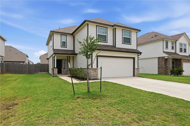 988 Rice Drive, Bryan, TX 77803