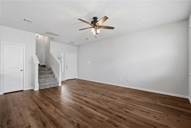988 Rice Drive, Bryan, TX 77803