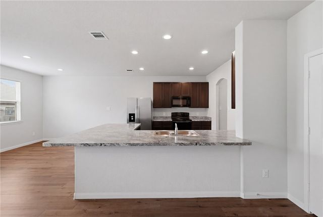 988 Rice Drive, Bryan, TX 77803
