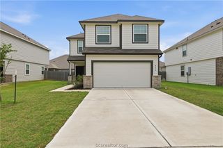 988 Rice Drive, Bryan, TX 77803