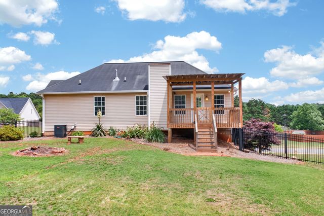 9 Ferry Crossing Drive SE, Rome, GA 30161