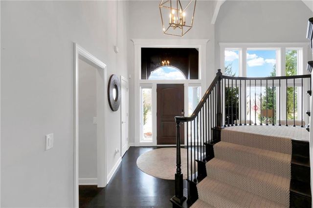 13290 High Drive, Leawood, KS 66209