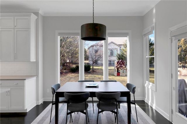 13290 High Drive, Leawood, KS 66209