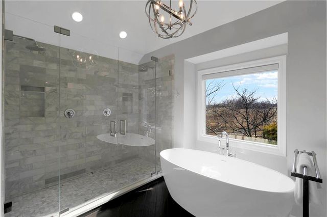 13290 High Drive, Leawood, KS 66209