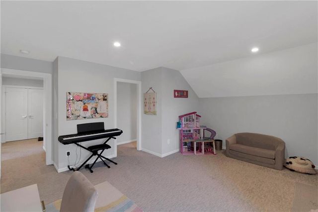 13290 High Drive, Leawood, KS 66209