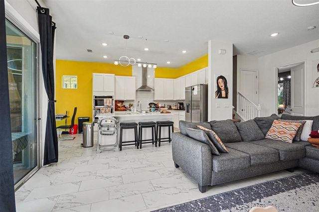 1432 REUNION BOULEVARD, Reunion, FL 34747
