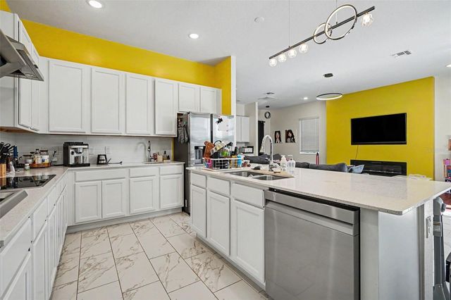 1432 REUNION BOULEVARD, Reunion, FL 34747