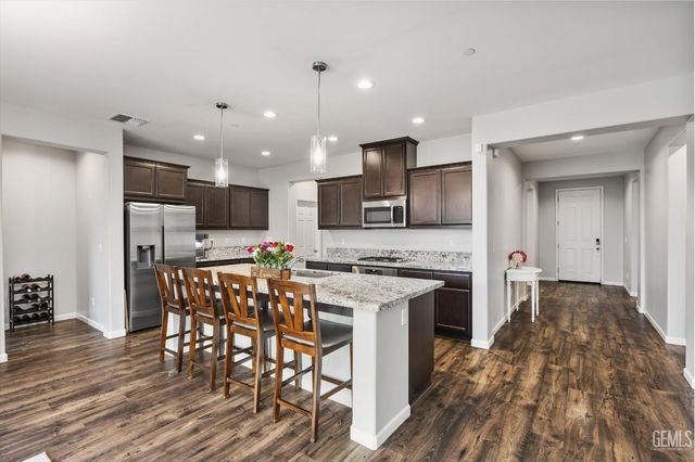 14917 Aldridge Avenue, Bakersfield, CA 93314