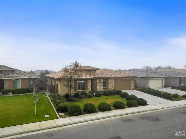 14917 Aldridge Avenue, Bakersfield, CA 93314
