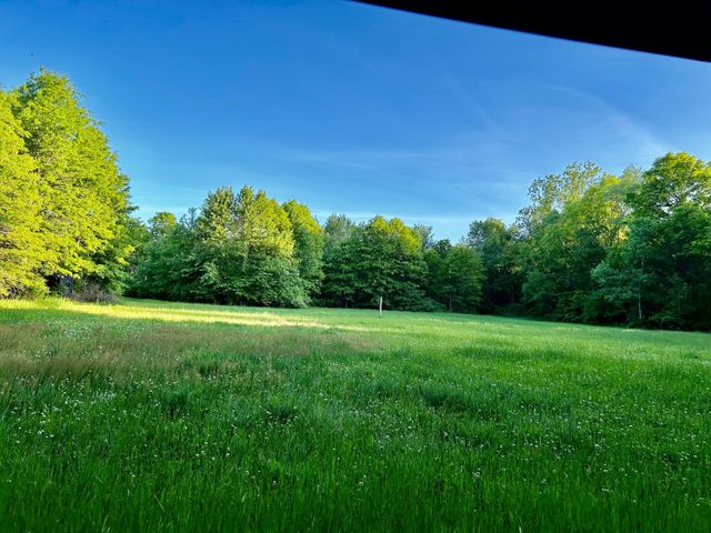 1084 38th Street, Allegan, MI 49010