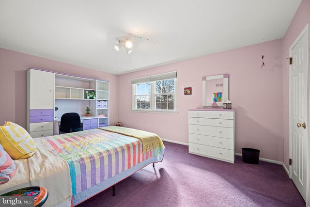 1720 AIDENN LAIR RD, Dresher, PA 19025