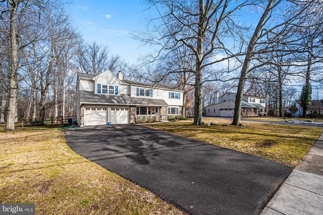 1720 AIDENN LAIR RD, Dresher, PA 19025