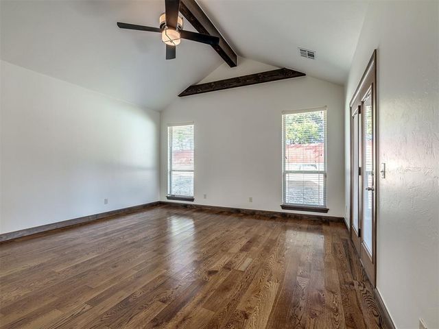 609 Winding Creek Road, Yukon, OK 73099