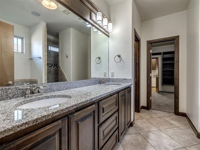 609 Winding Creek Road, Yukon, OK 73099