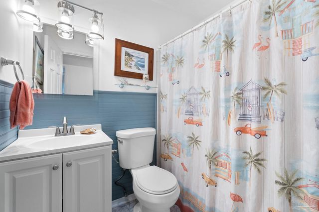 2955 Newton Dr, Pensacola, FL 32503