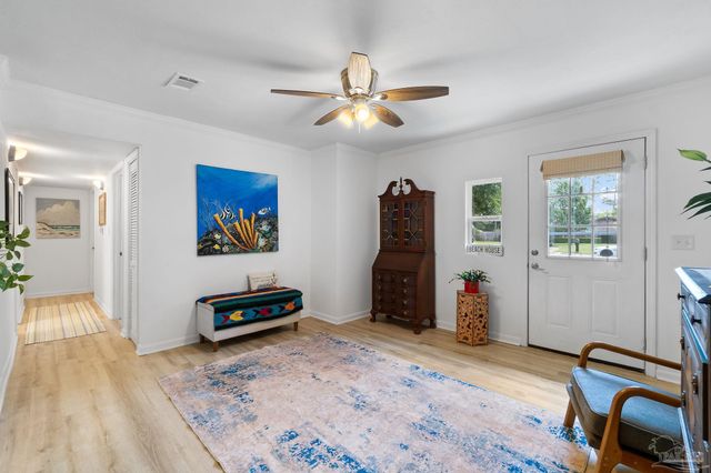 2955 Newton Dr, Pensacola, FL 32503