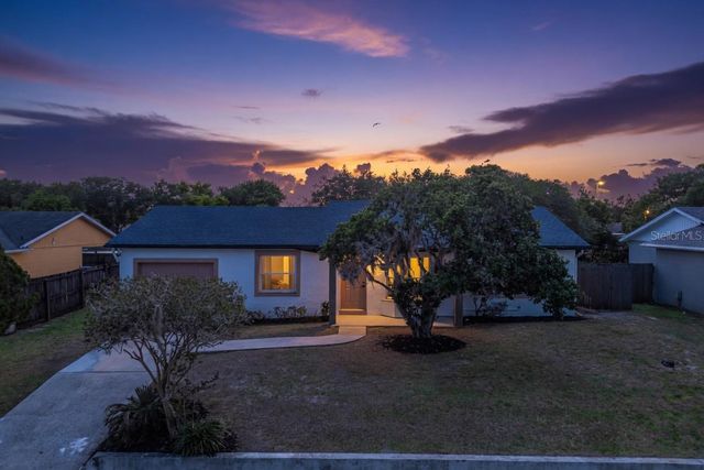 8742 BRACKENWOOD DRIVE, Orlando, FL 32829