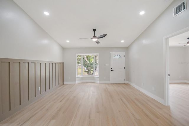 8742 BRACKENWOOD DRIVE, Orlando, FL 32829