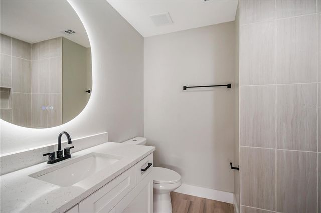 8742 BRACKENWOOD DRIVE, Orlando, FL 32829