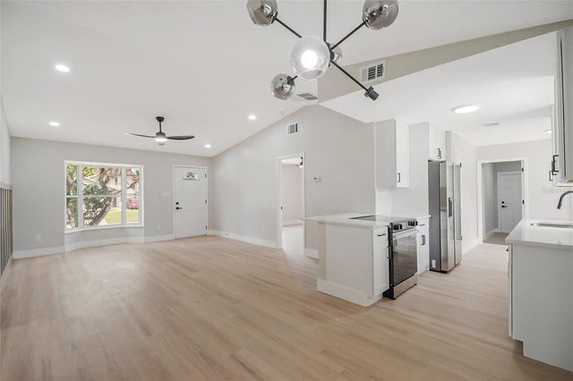 8742 BRACKENWOOD DRIVE, Orlando, FL 32829